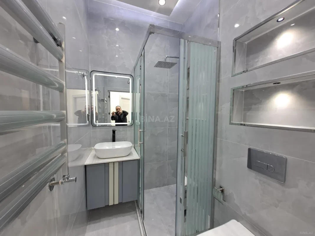 Satılır 2 otaqlı mənzil 52 m²