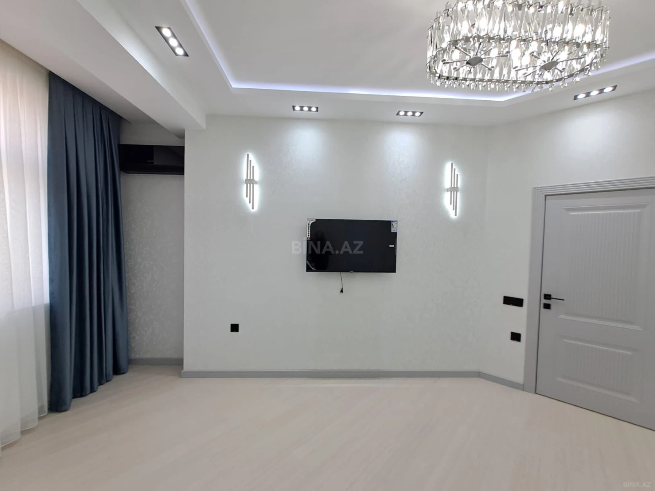 Satılır 2 otaqlı mənzil 52 m²