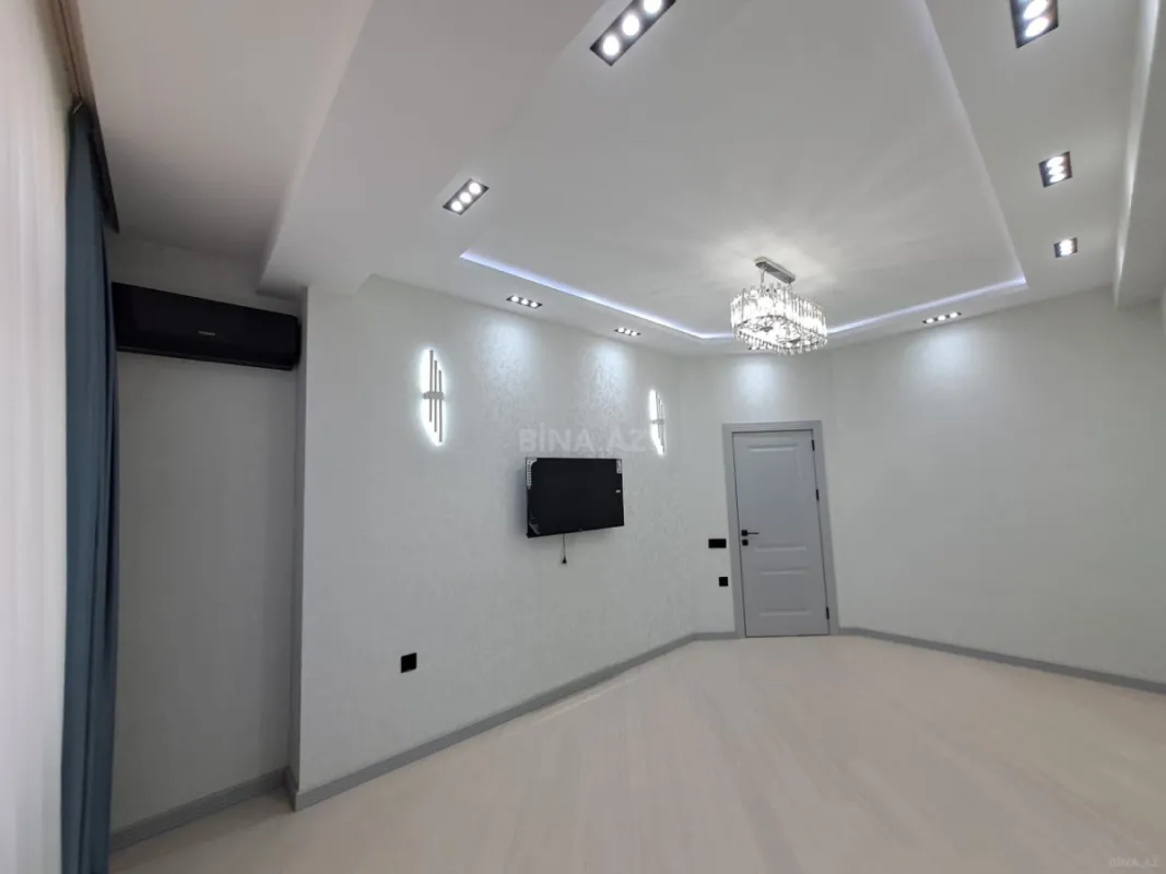 Satılır 2 otaqlı mənzil 52 m²