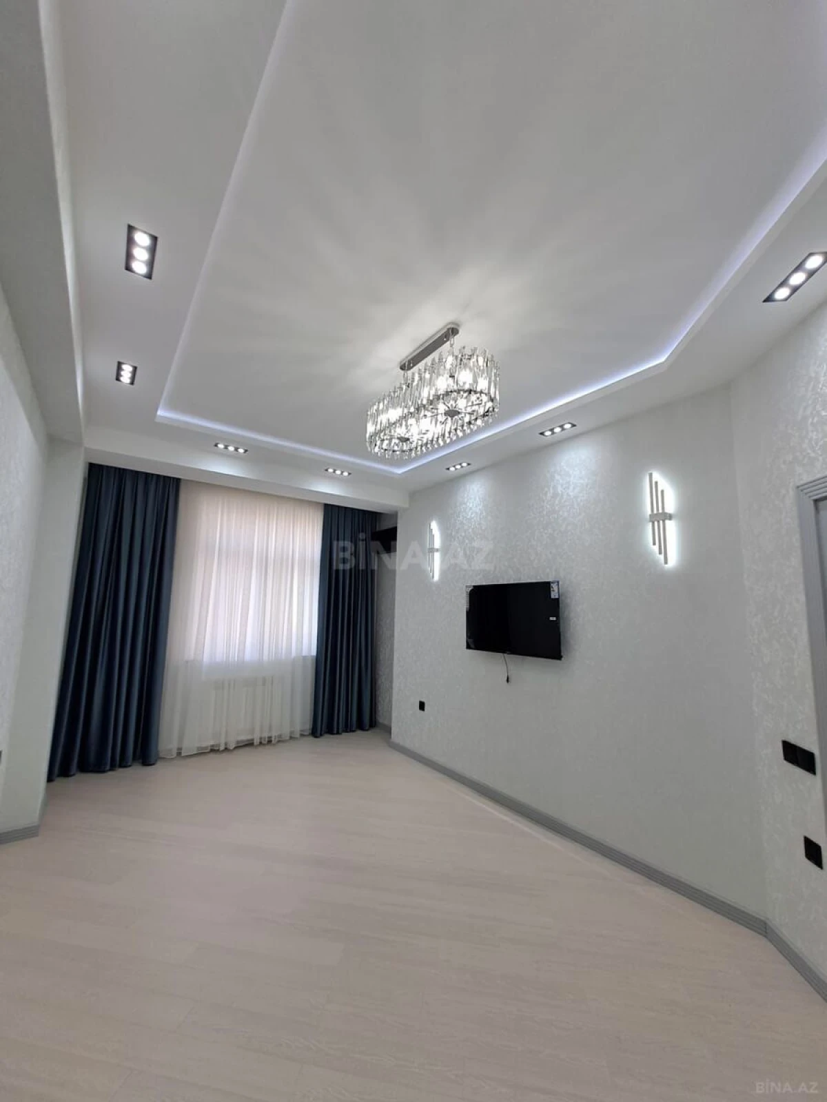 Satılır 2 otaqlı mənzil 52 m²