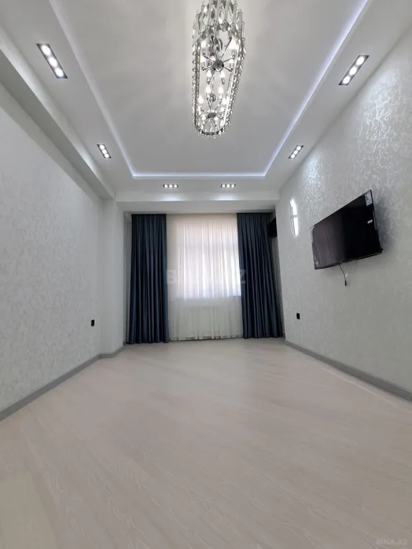 Satılır 2 otaqlı mənzil 52 m²