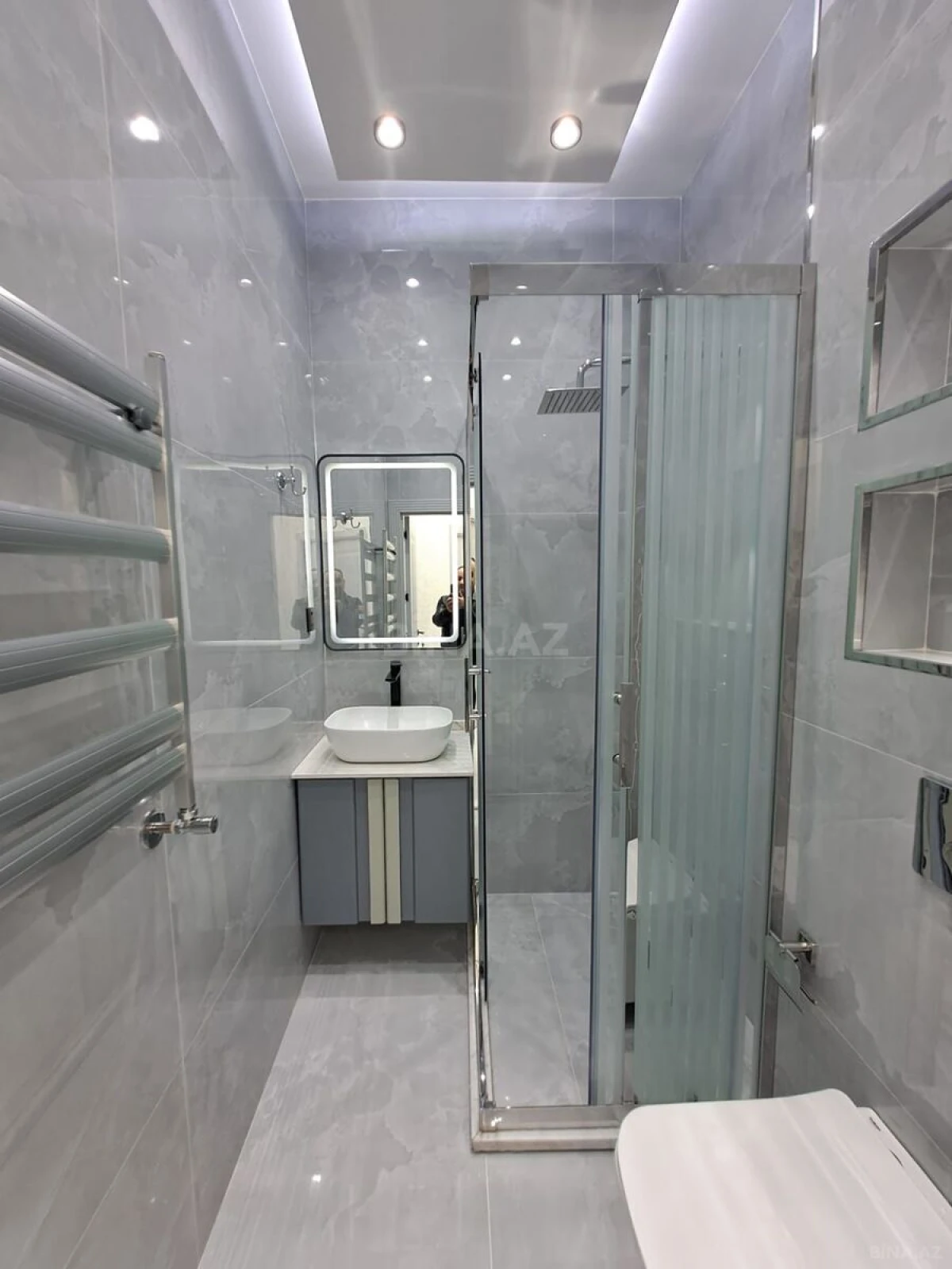 Satılır 2 otaqlı mənzil 52 m²