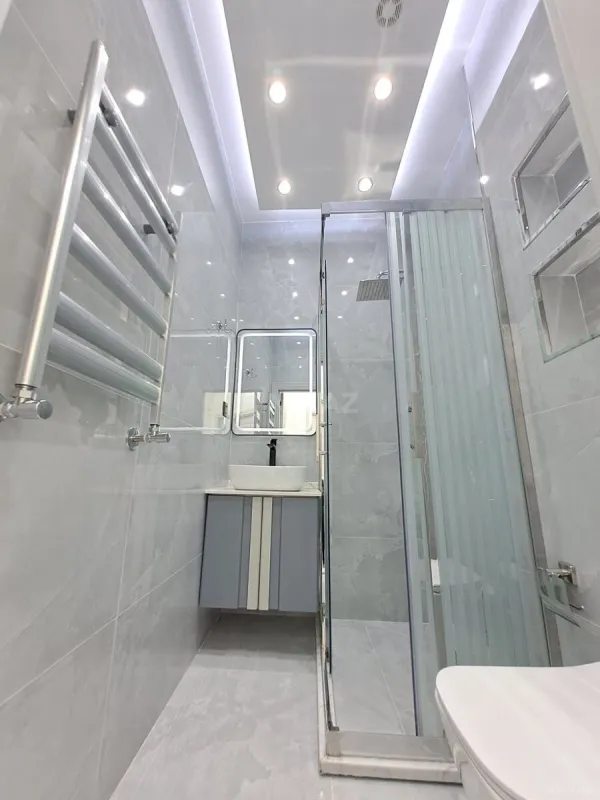 Satılır 2 otaqlı mənzil 52 m²