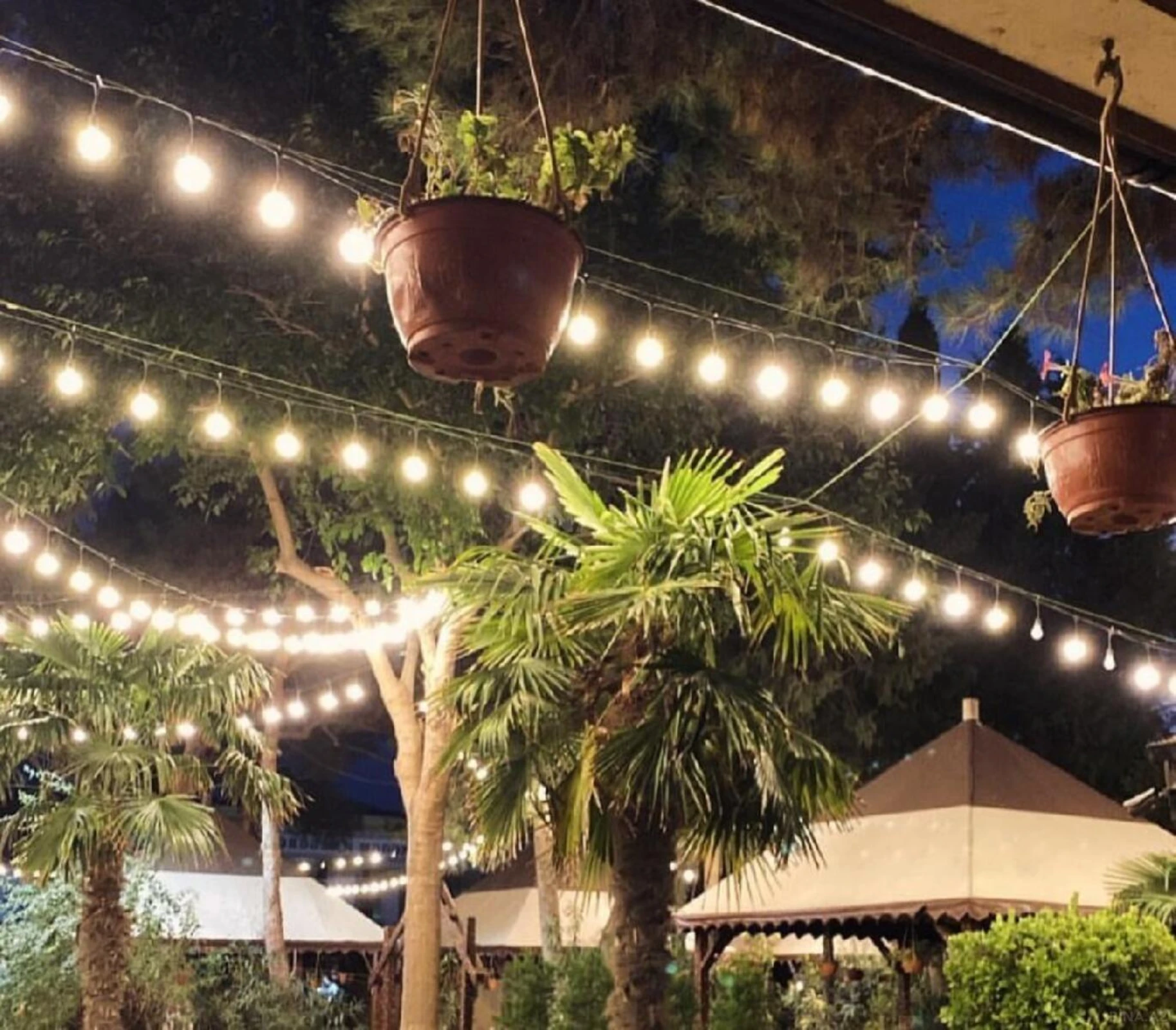 Satılır obyekt 600 m²