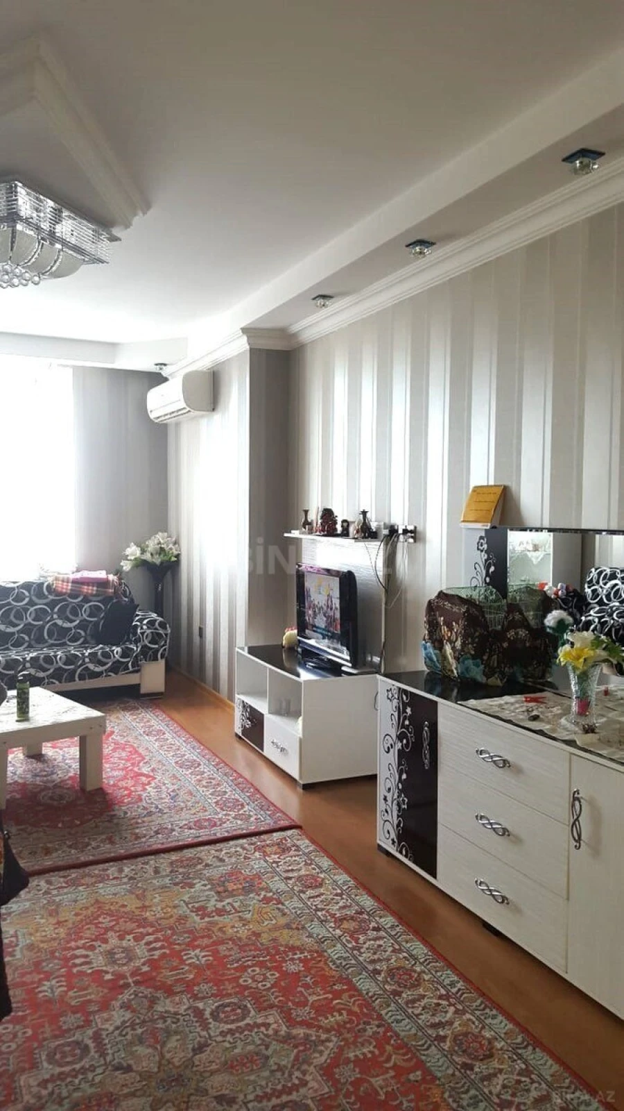 Satılır 3 otaqlı mənzil 90 m²