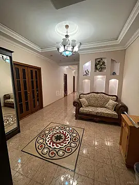 Kirayə verilir 4 otaqlı mənzil 170 m² — Bakı, Nərimanov 4 otaq 170.00 m²