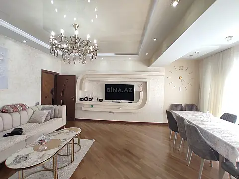Satılır 4 otaqlı mənzil 183 m²