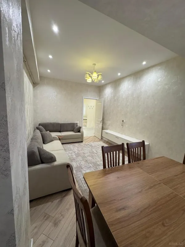 Kirayə verilir 2 otaqlı mənzil 55 m²