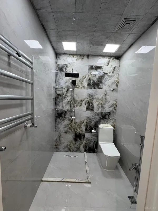 Kirayə verilir 2 otaqlı mənzil 55 m²