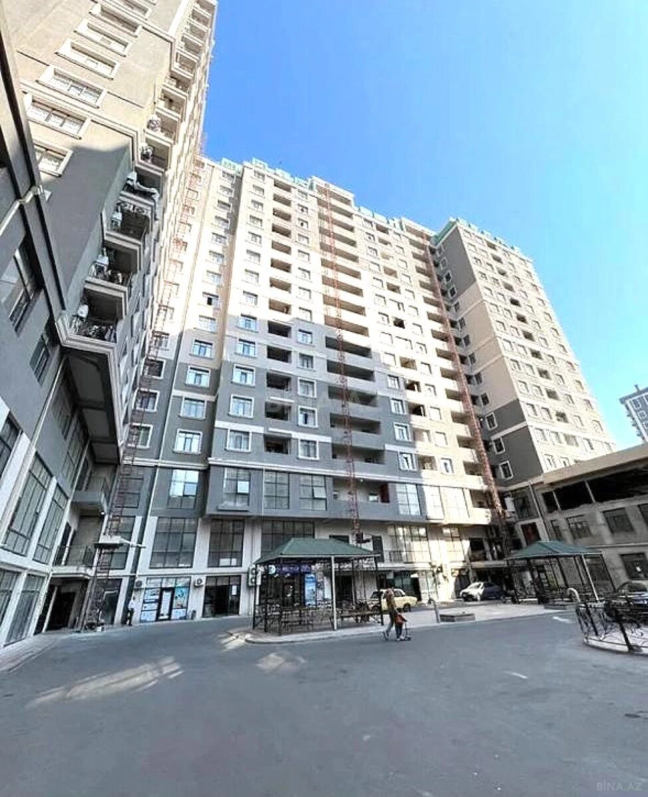 Satılır 3 otaqlı mənzil 85 m²