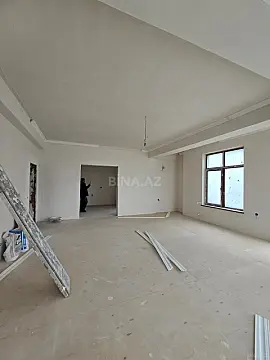 Satılır 4 otaqlı mənzil 165 m²