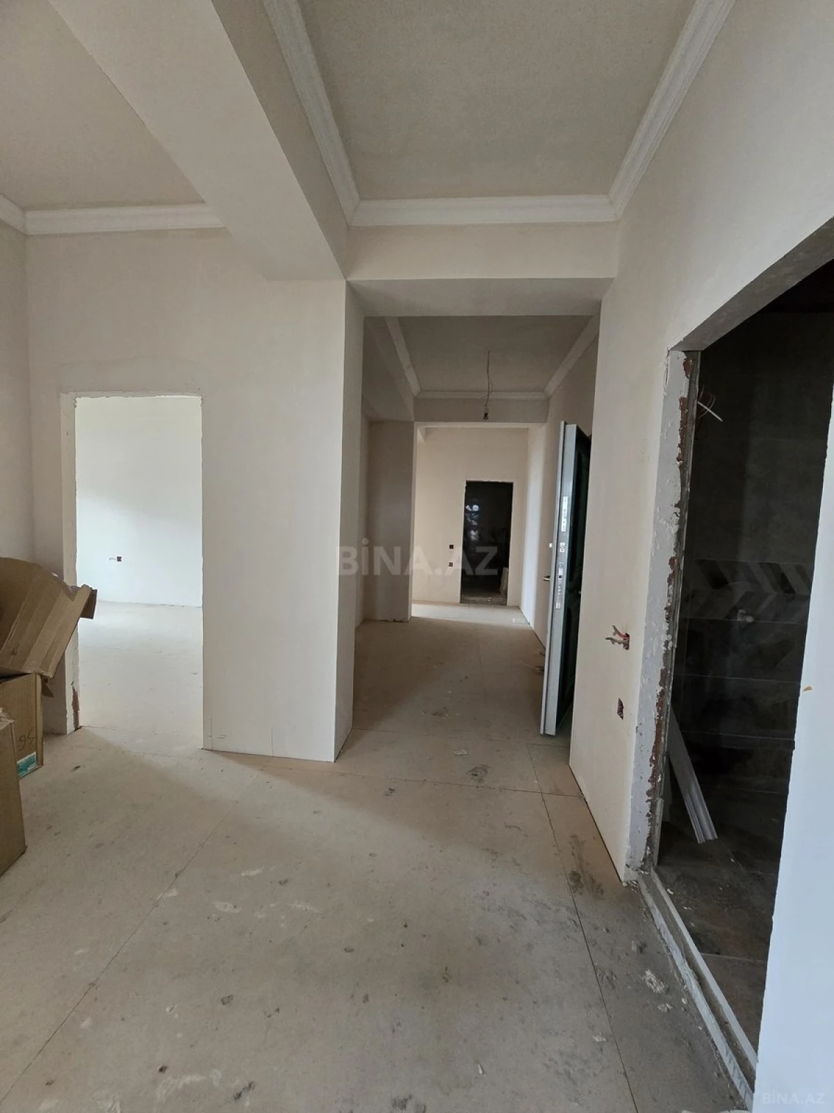 Satılır 4 otaqlı mənzil 165 m²