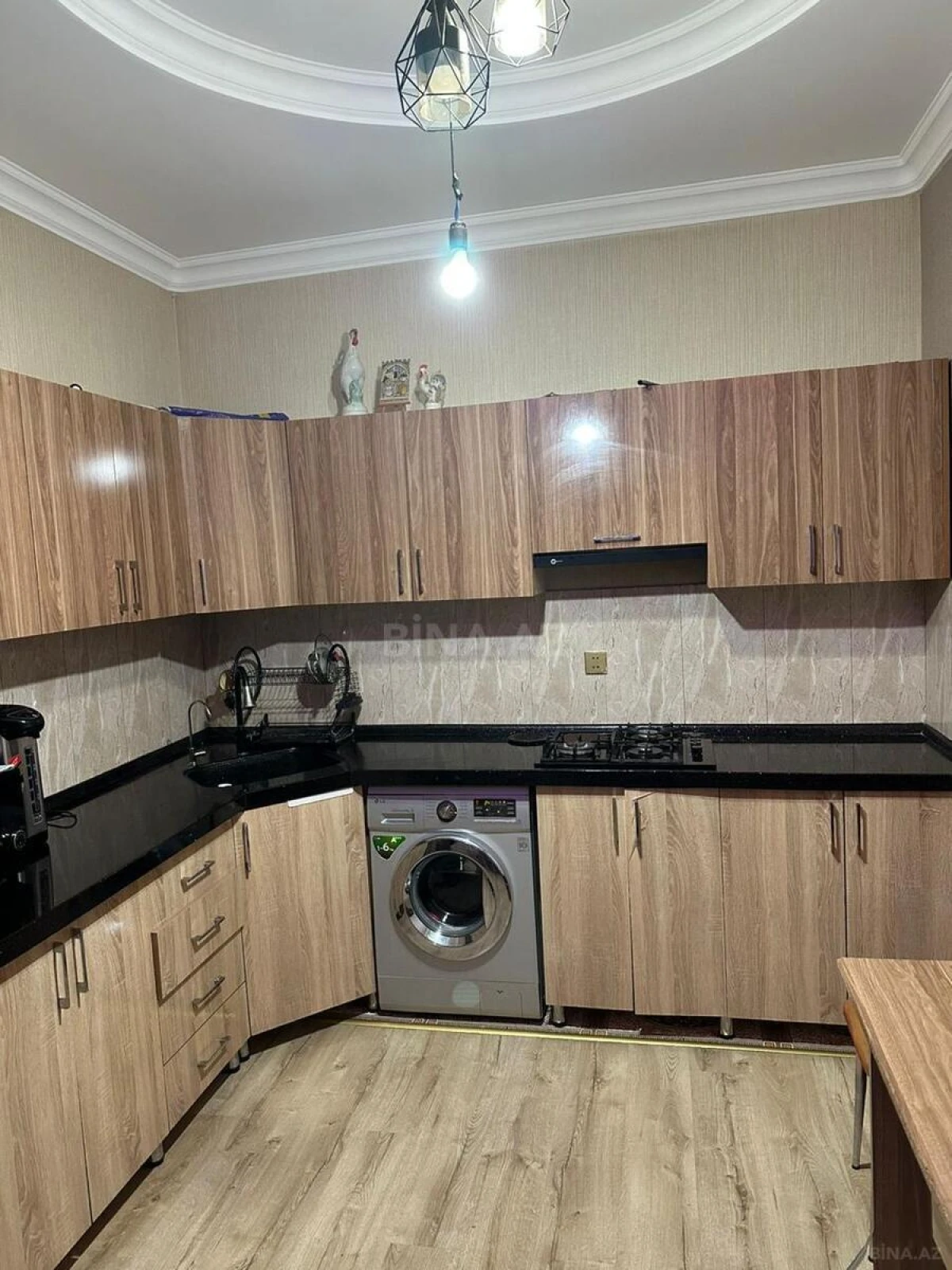 Satılır 5 otaqlı həyət evi 160 m²