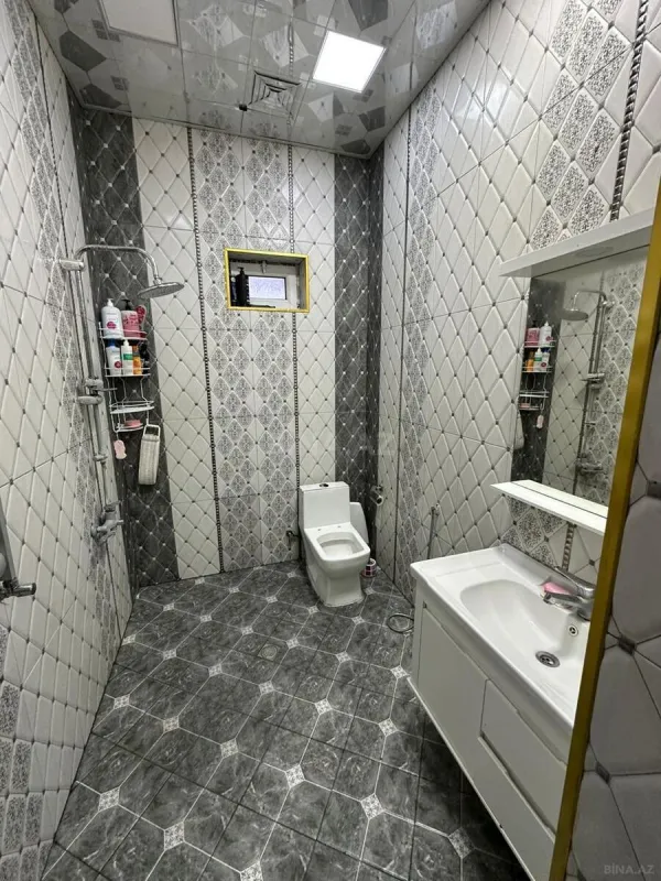 Satılır 5 otaqlı həyət evi 160 m²