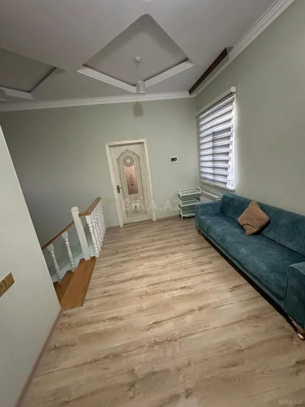 Satılır 5 otaqlı həyət evi 160 m²