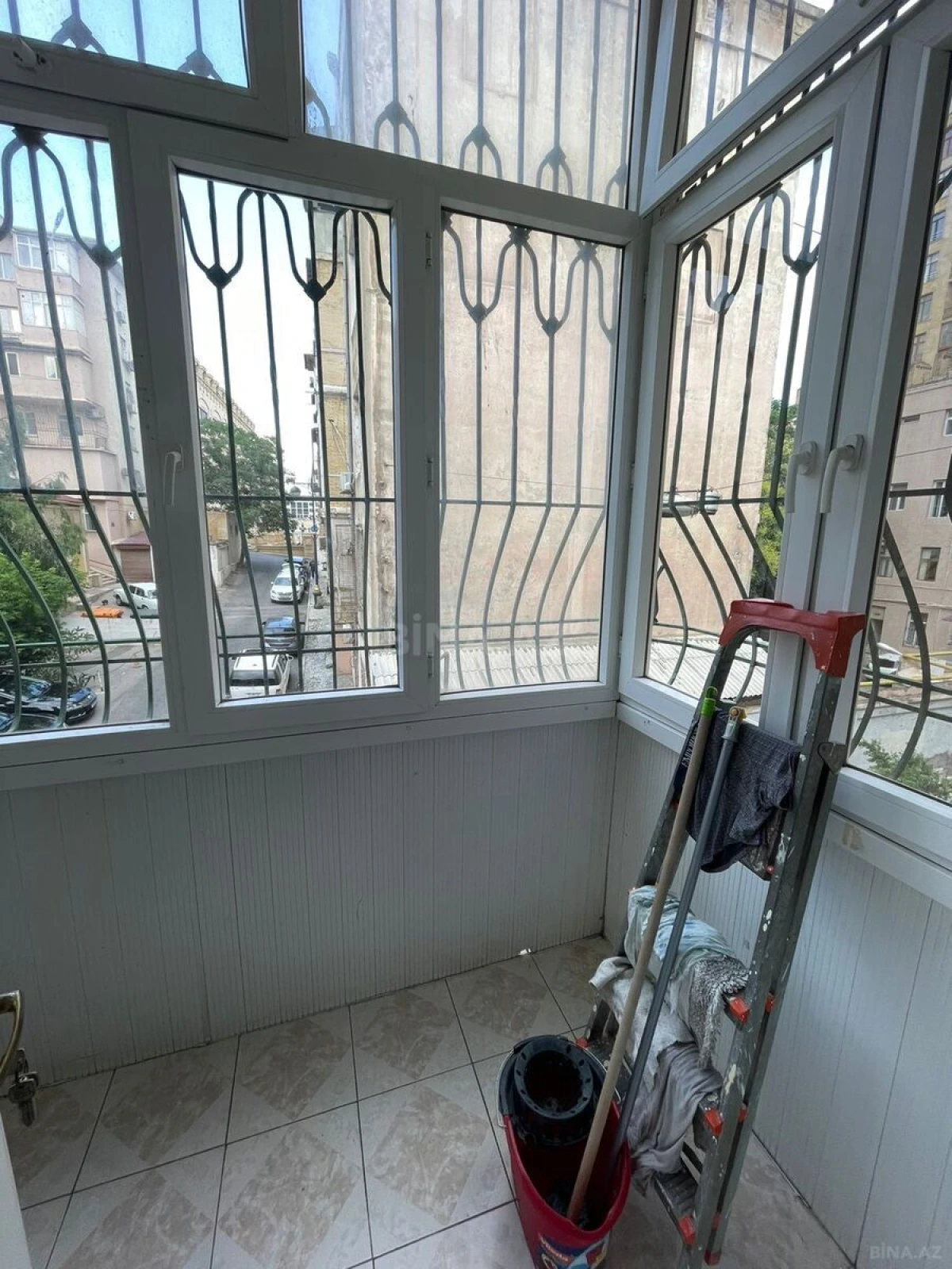 Kirayə verilir 6 otaqlı ofis 360 m²