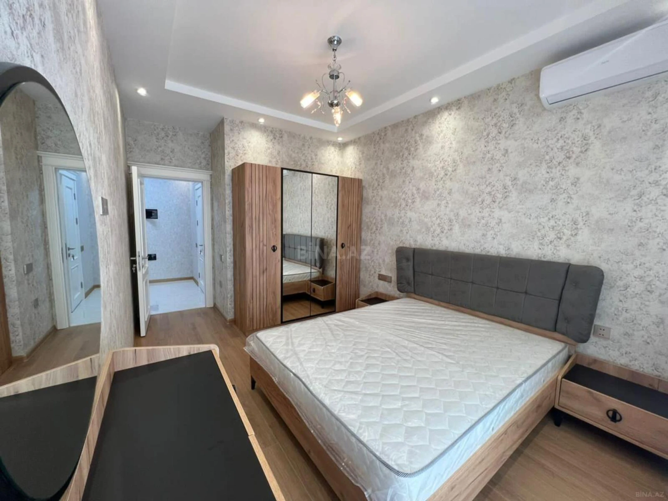 Kirayə verilir 2 otaqlı mənzil 70 m²