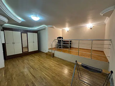 Satılır 2 otaqlı mənzil 63 m²