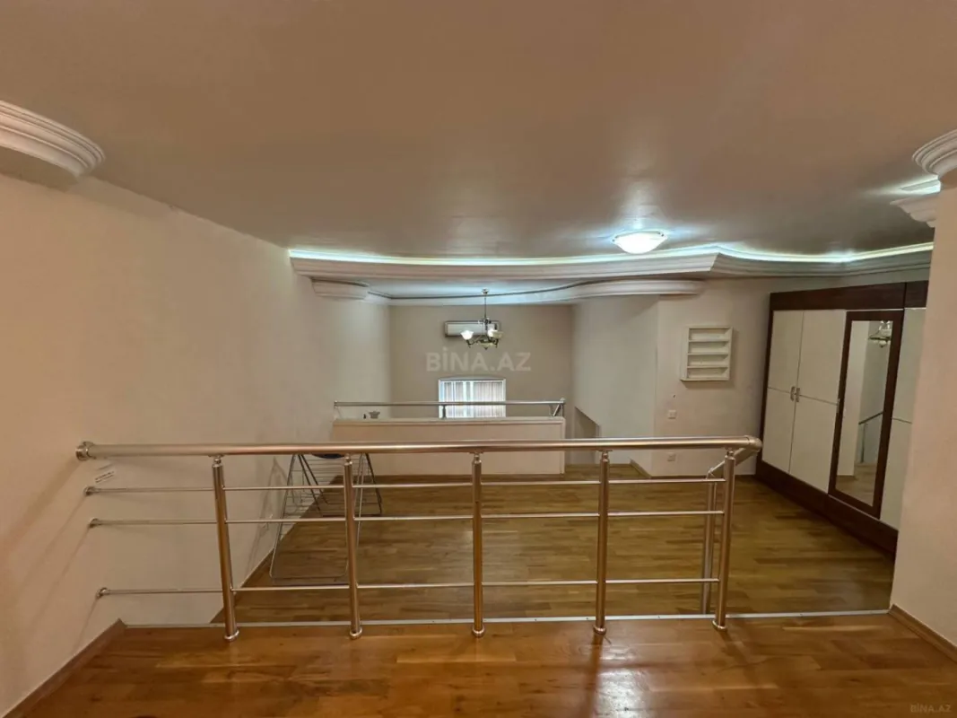 Satılır 2 otaqlı mənzil 63 m²