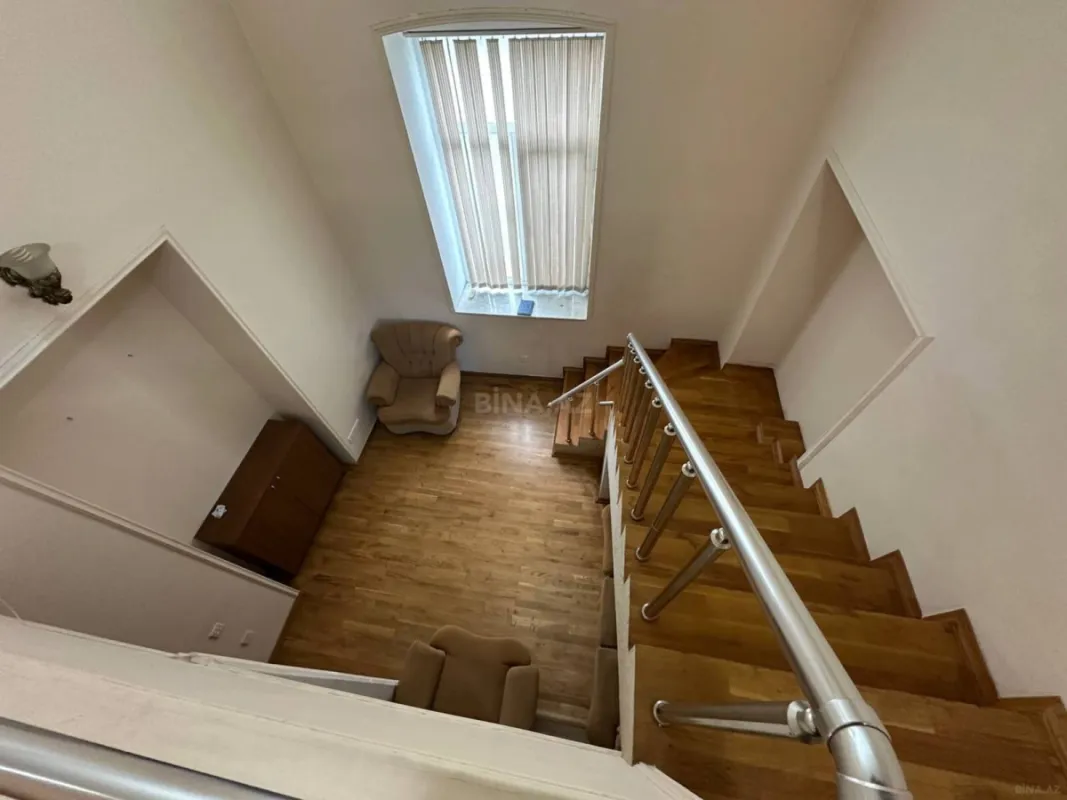 Satılır 2 otaqlı mənzil 63 m²