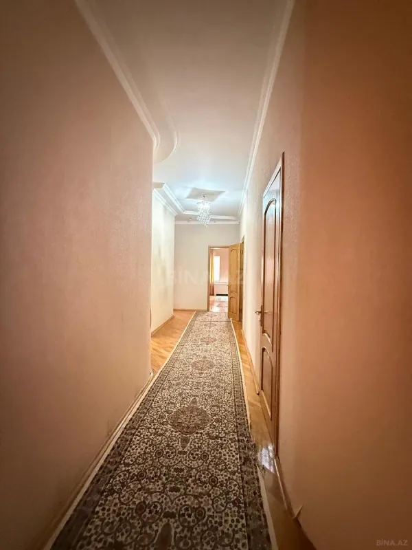Kirayə verilir 3 otaqlı mənzil 145 m²
