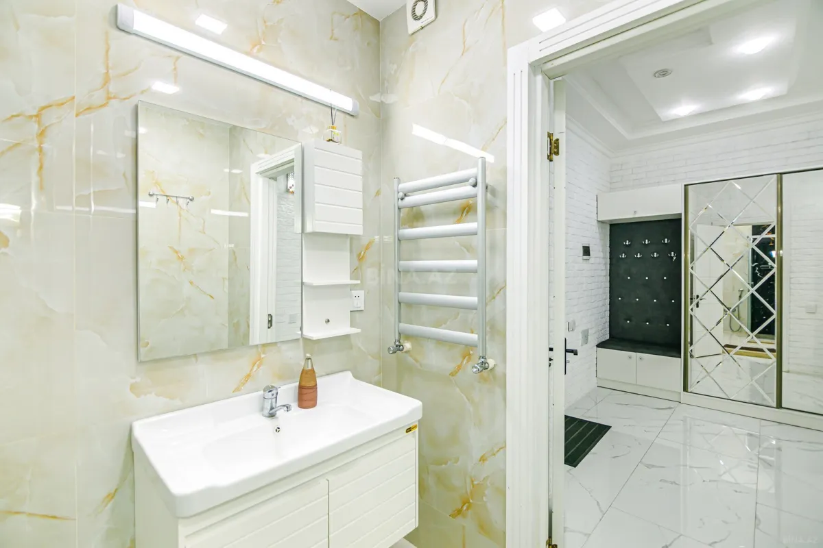 Kirayə verilir 3 otaqlı mənzil 95 m²