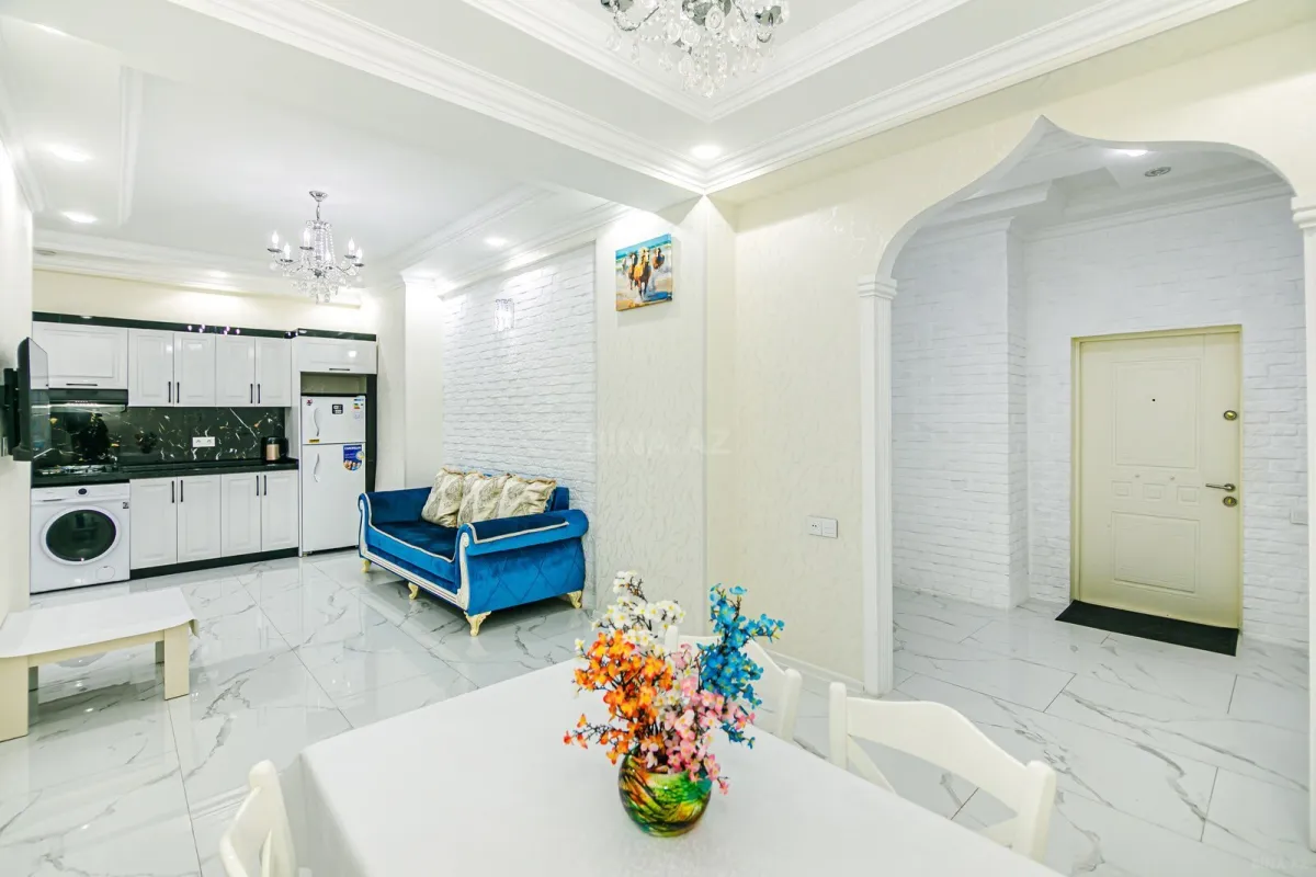 Kirayə verilir 3 otaqlı mənzil 95 m²