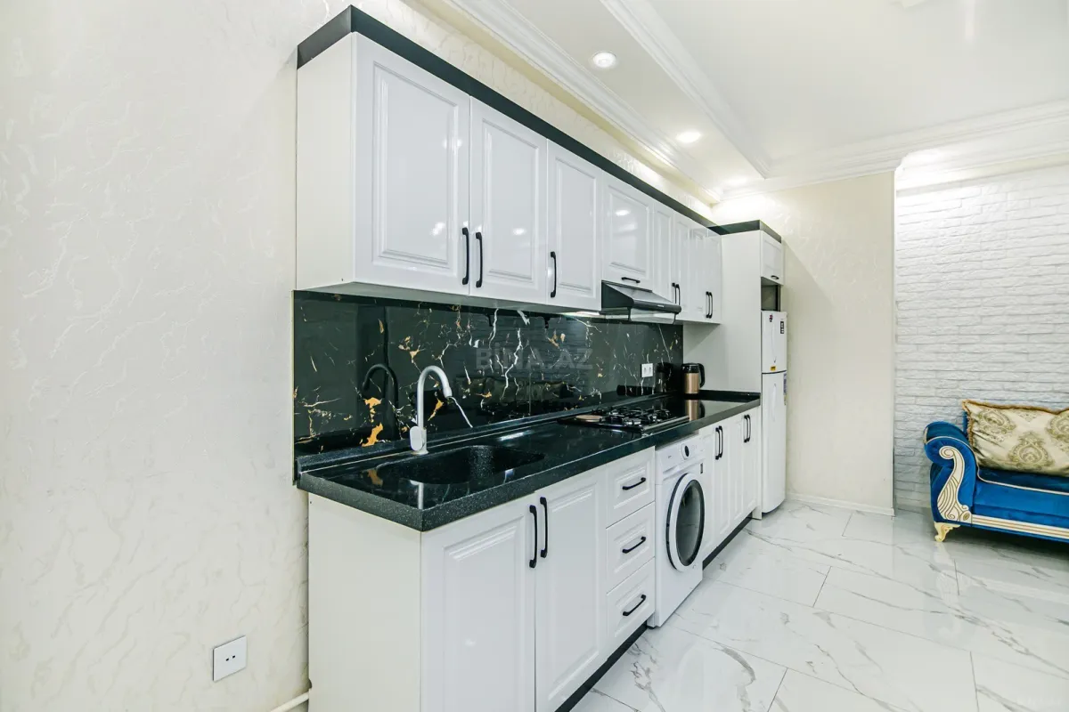 Kirayə verilir 3 otaqlı mənzil 95 m²