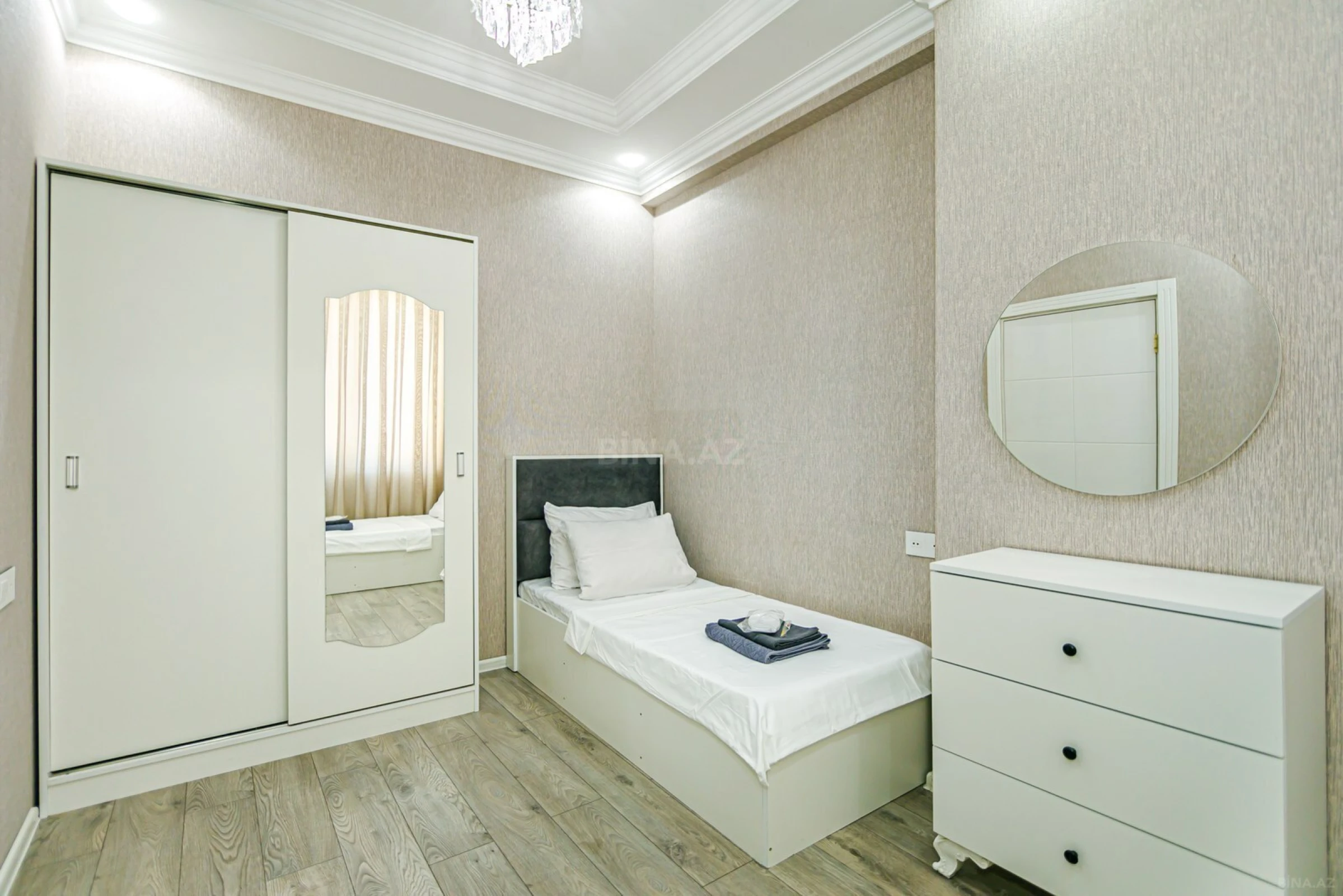 Kirayə verilir 3 otaqlı mənzil 95 m²