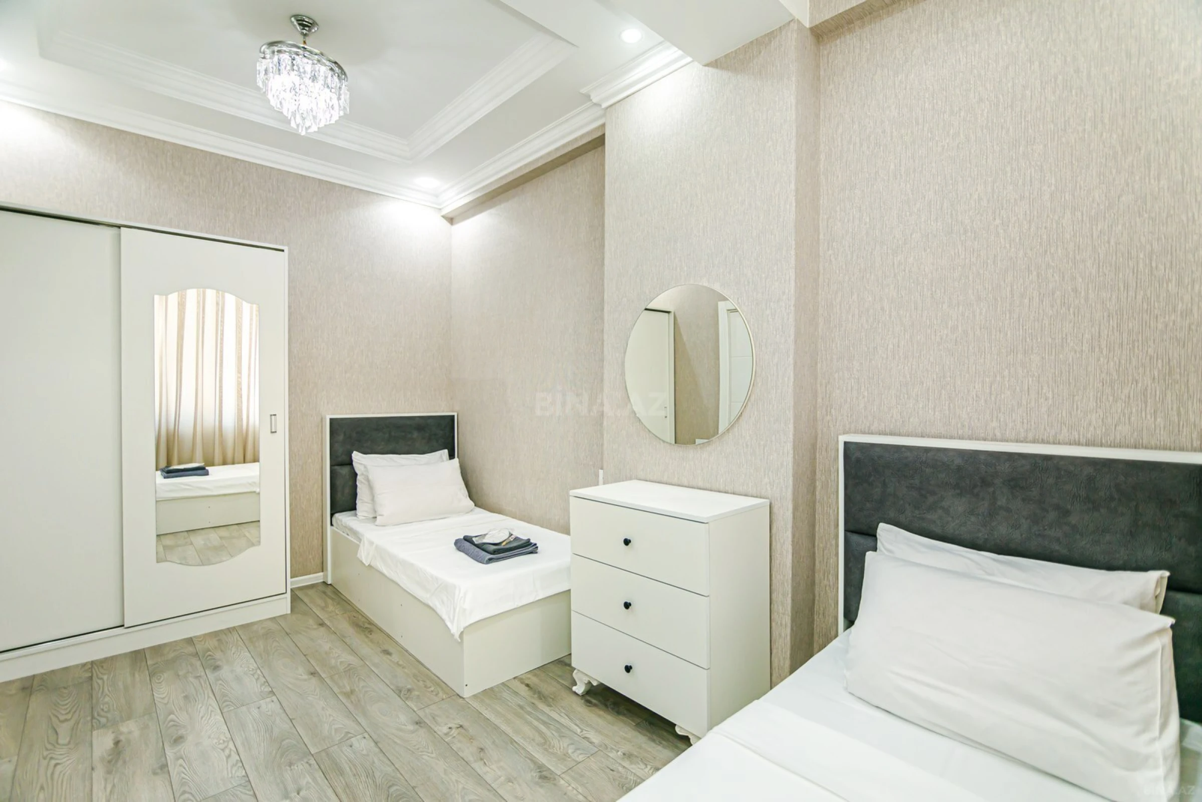 Kirayə verilir 3 otaqlı mənzil 95 m²