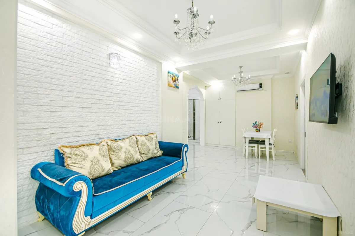 Kirayə verilir 3 otaqlı mənzil 95 m²
