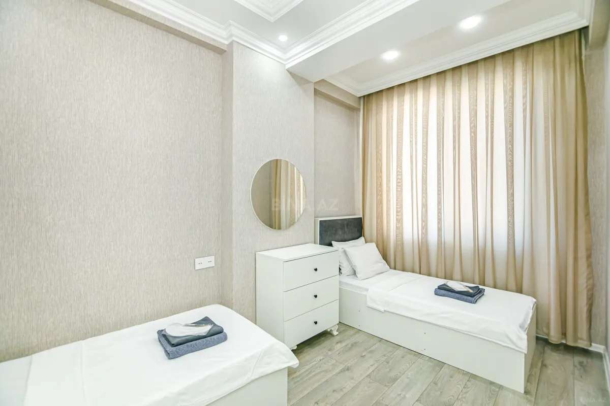 Kirayə verilir 3 otaqlı mənzil 95 m²