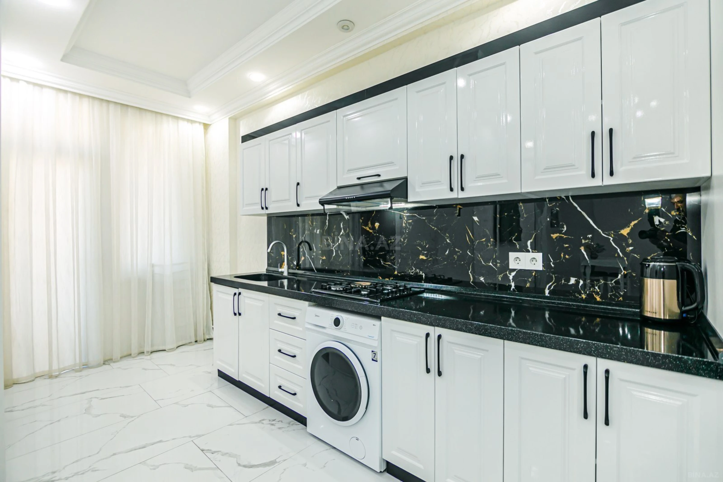 Kirayə verilir 3 otaqlı mənzil 95 m²