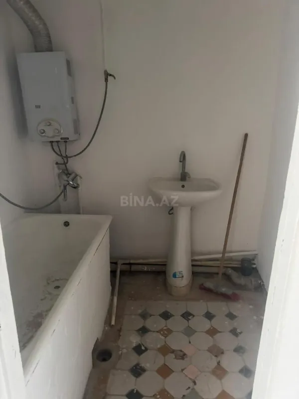 Kirayə verilir 2 otaqlı mənzil 90 m²