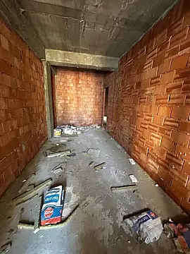 Satılır 3 otaqlı mənzil 132 m²