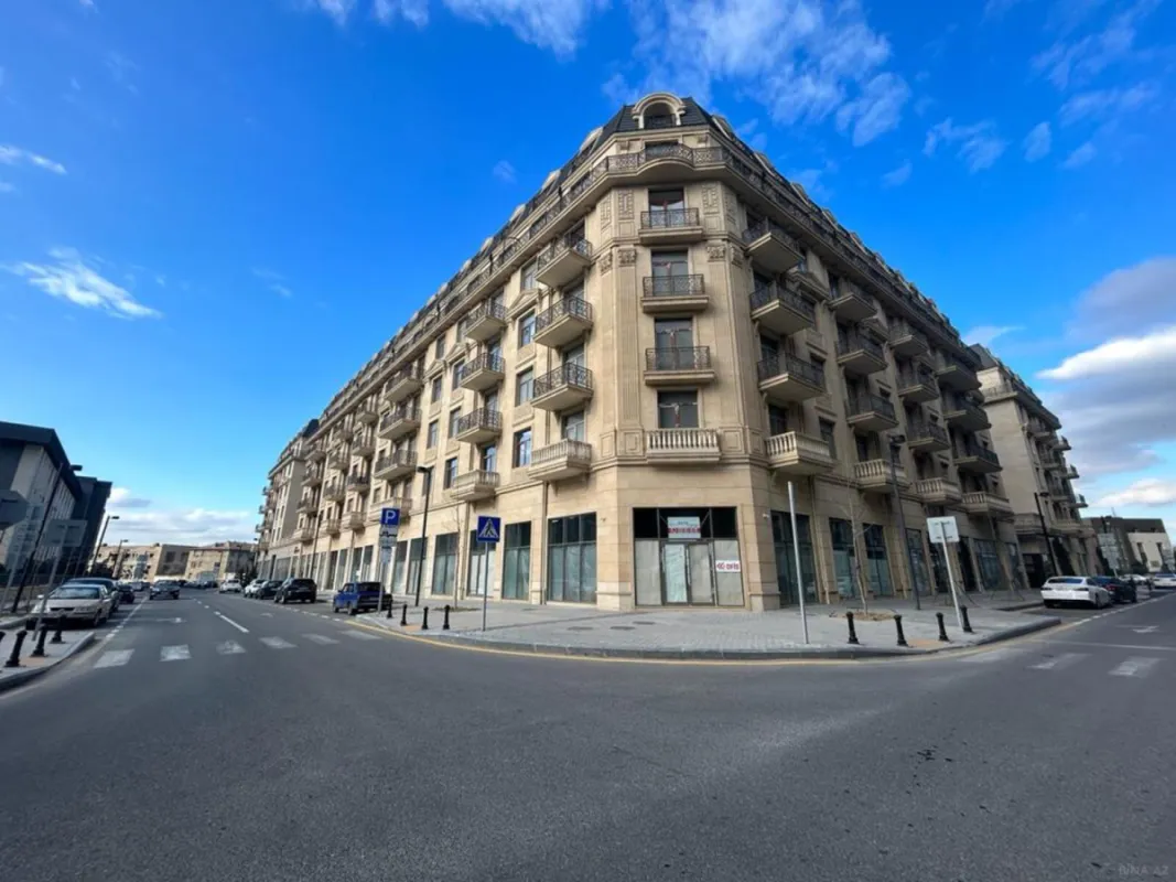 Kirayə verilir 3 otaqlı mənzil 130 m²