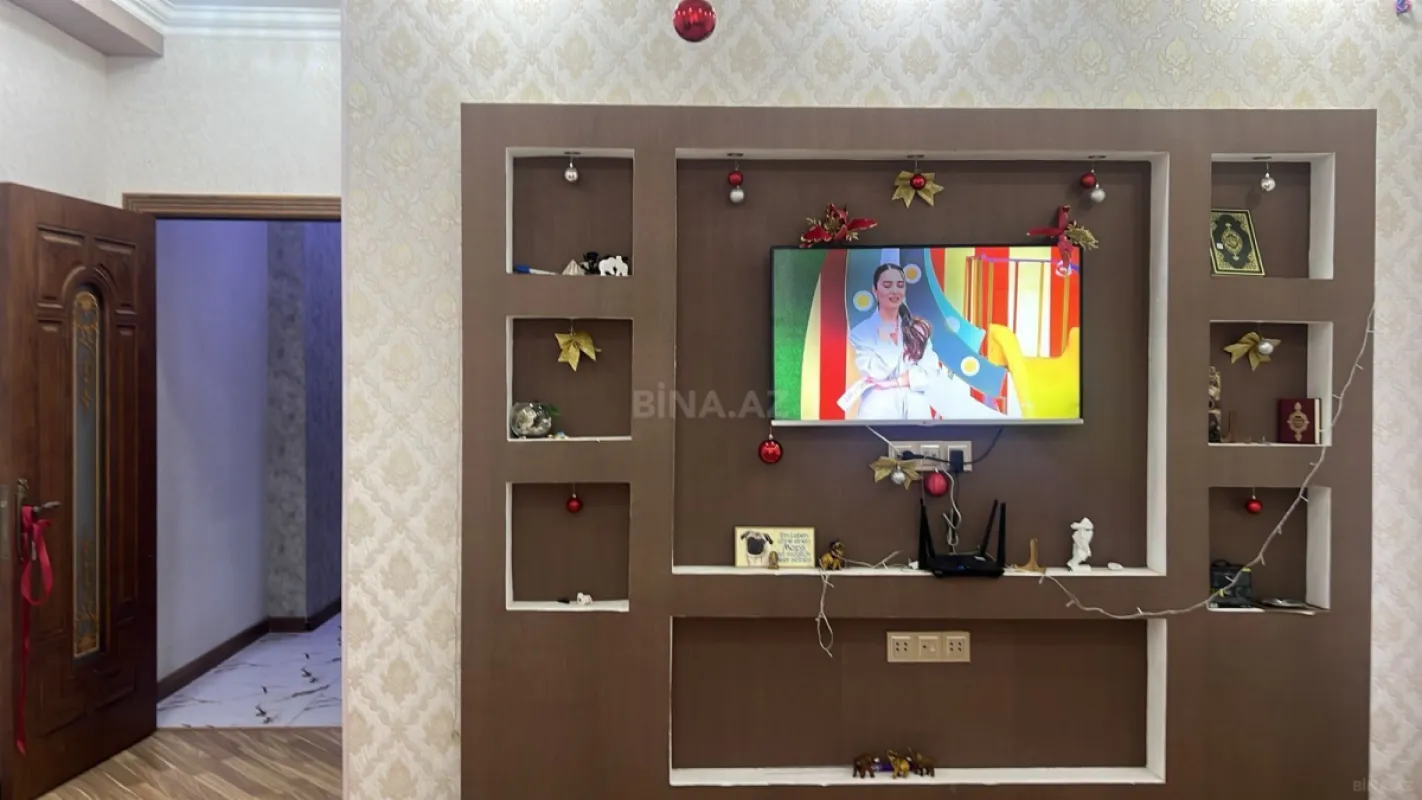 Satılır 3 otaqlı mənzil 105 m²