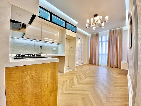 Satılır 2 otaqlı mənzil 46 m²