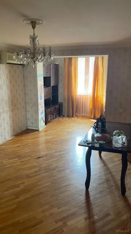 Satılır 3 otaqlı mənzil 80 m²