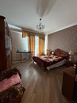 Kirayə verilir 2 otaqlı mənzil 85 m²