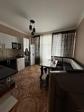 Kirayə verilir 2 otaqlı mənzil 85 m²
