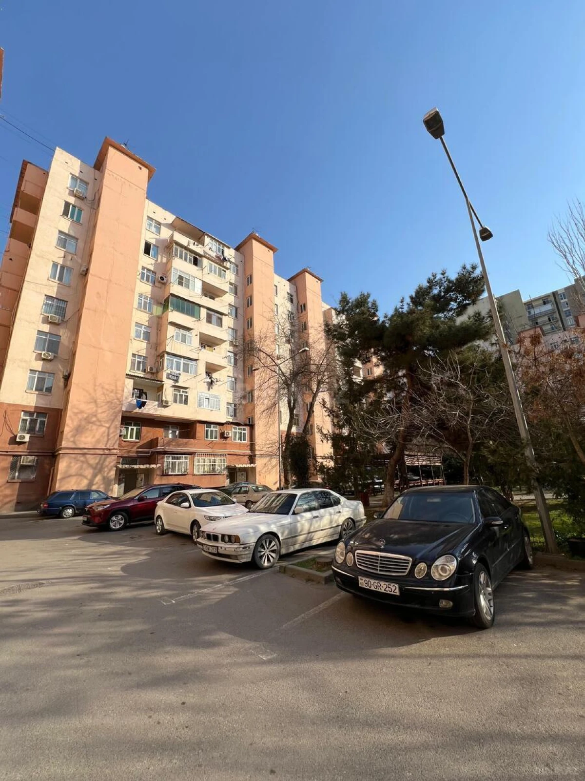 Satılır 3 otaqlı mənzil 75 m²