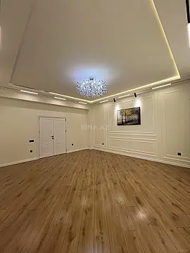 Satılır 3 otaqlı mənzil 135 m²