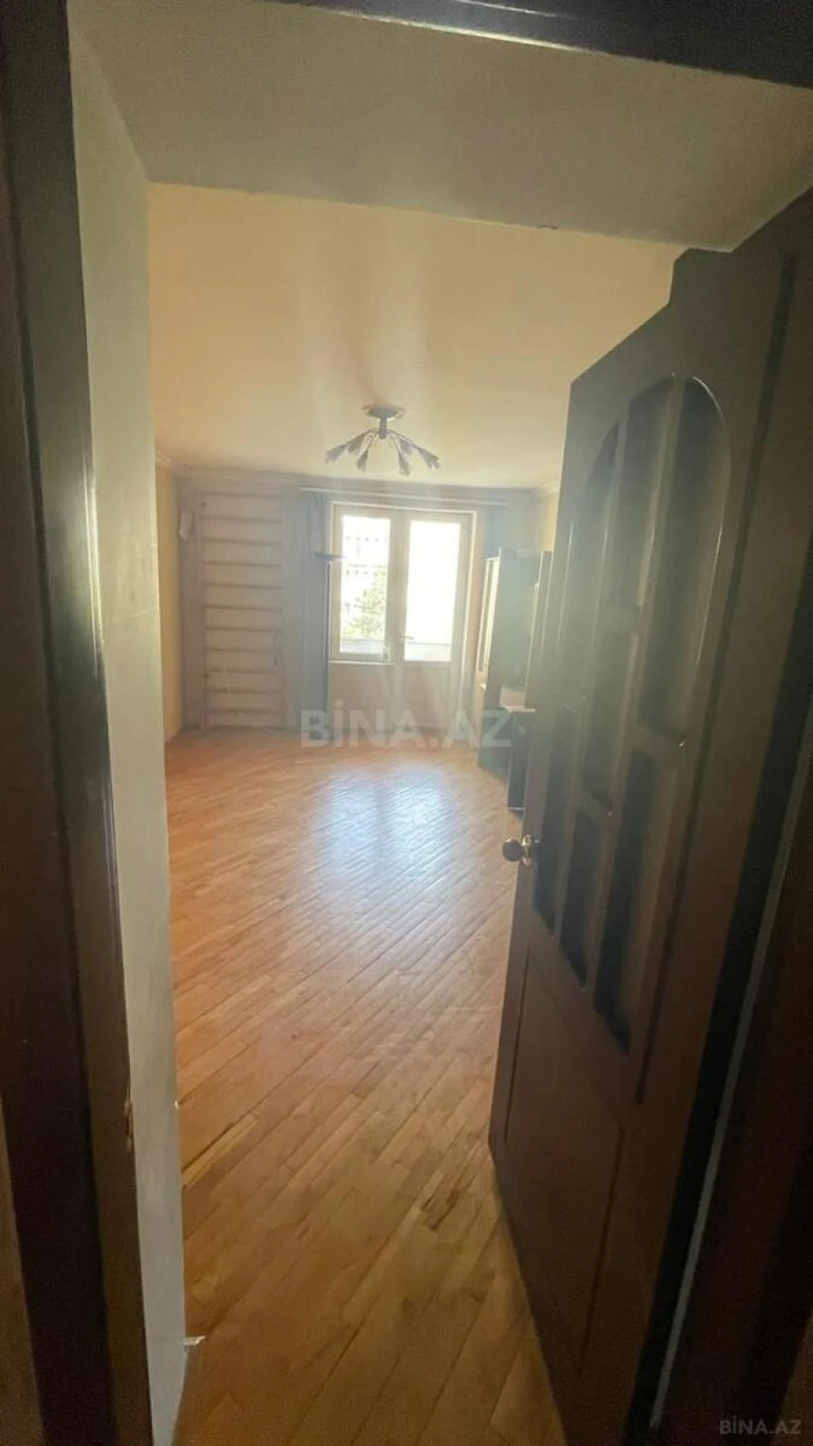 Satılır 3 otaqlı mənzil 60 m²