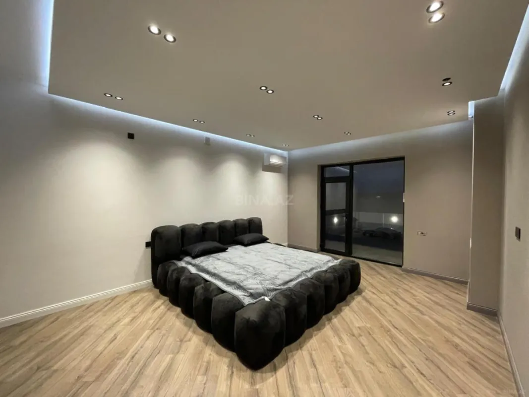 Kirayə verilir 5 otaqlı həyət evi 320 m²