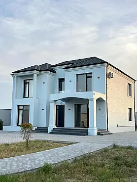 Kirayə verilir 5 otaqlı həyət evi 320 m²