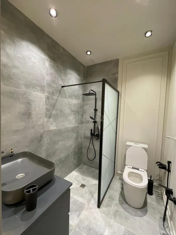 Kirayə verilir 5 otaqlı həyət evi 320 m²