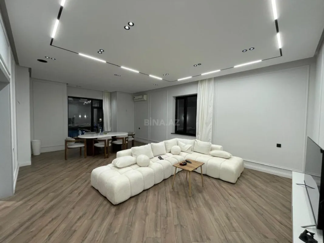 Kirayə verilir 5 otaqlı həyət evi 320 m²