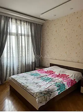 Kirayə verilir 2 otaqlı mənzil 65 m²