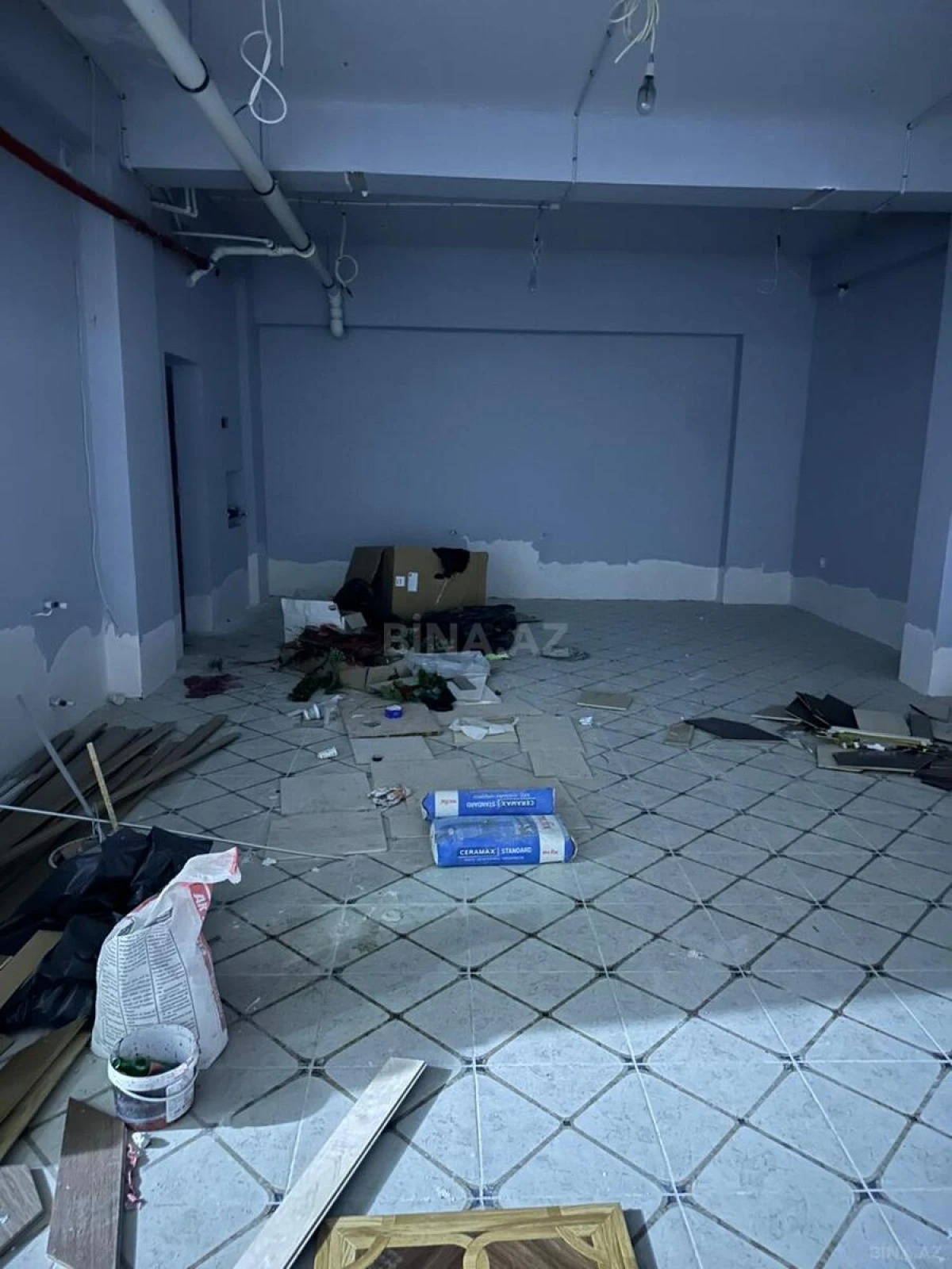 Kirayə verilir obyekt 300 m²